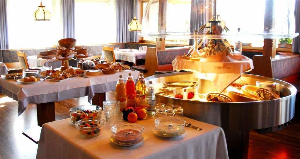 Sant'Andrea in Monte Panoramahotel Post מראה חיצוני תמונה